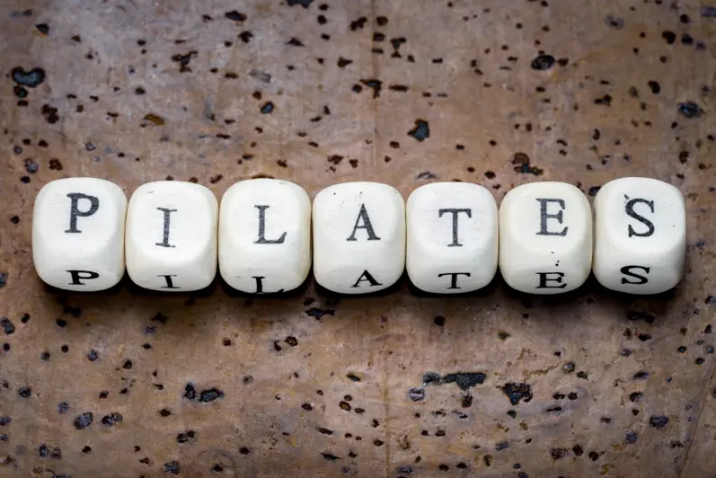 Pilates pentru Începători: Tot Ce Trebuie să Știi înainte de Prima Ședință